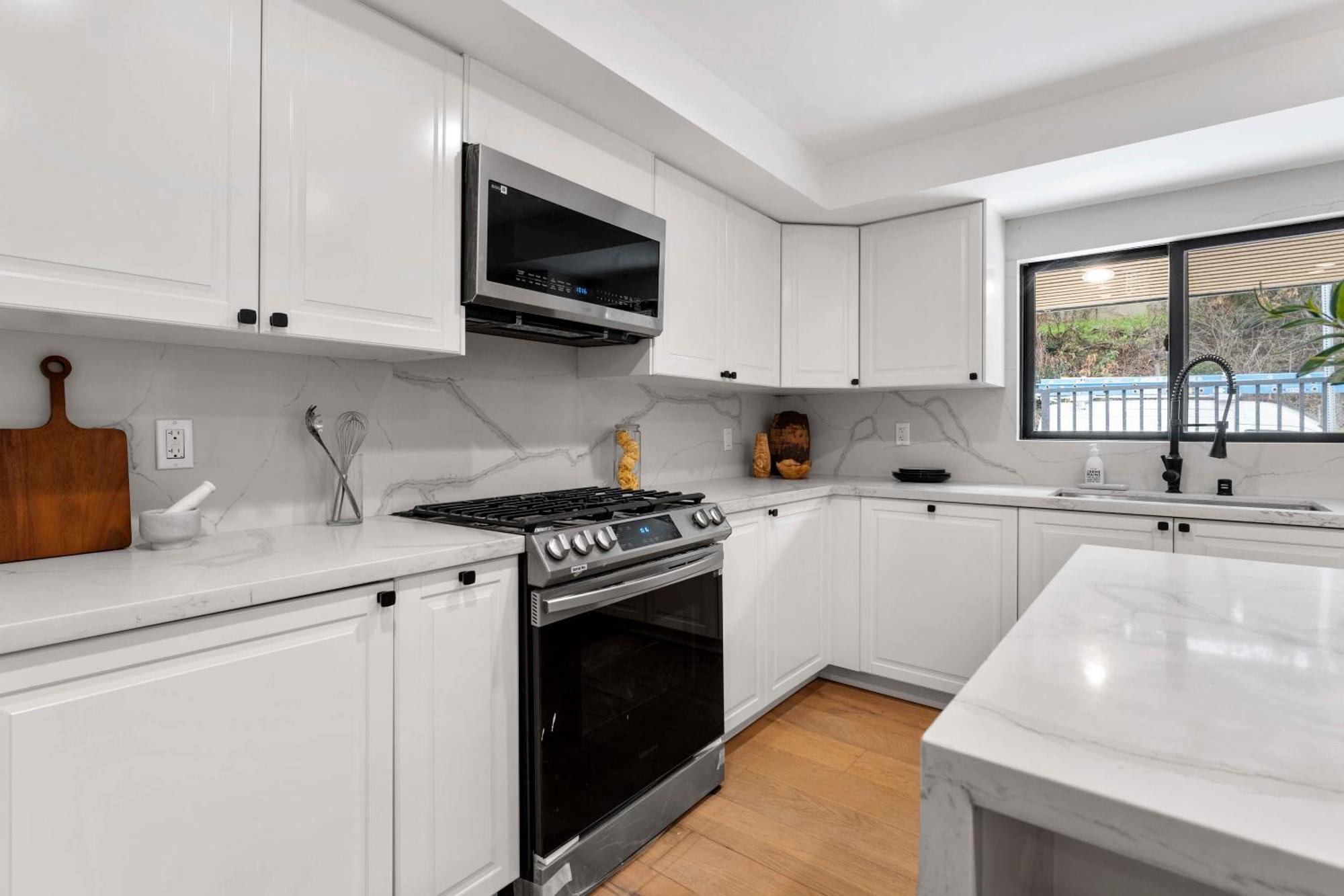 Luxury Living 3Br House With Outdoor Space, Parking Los Angeles Bagian luar foto